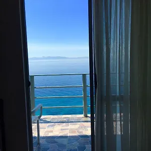 Ria Mare Resort Qeparo